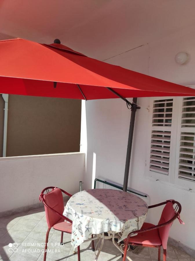 Apartments By The Sea Podgora, Makarska - 6596 Exterior foto
